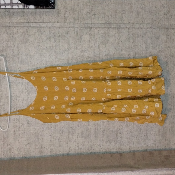 Mossimo Supply Co. Dresses & Skirts - MOSSIMO SUPPLY CO.. Dress